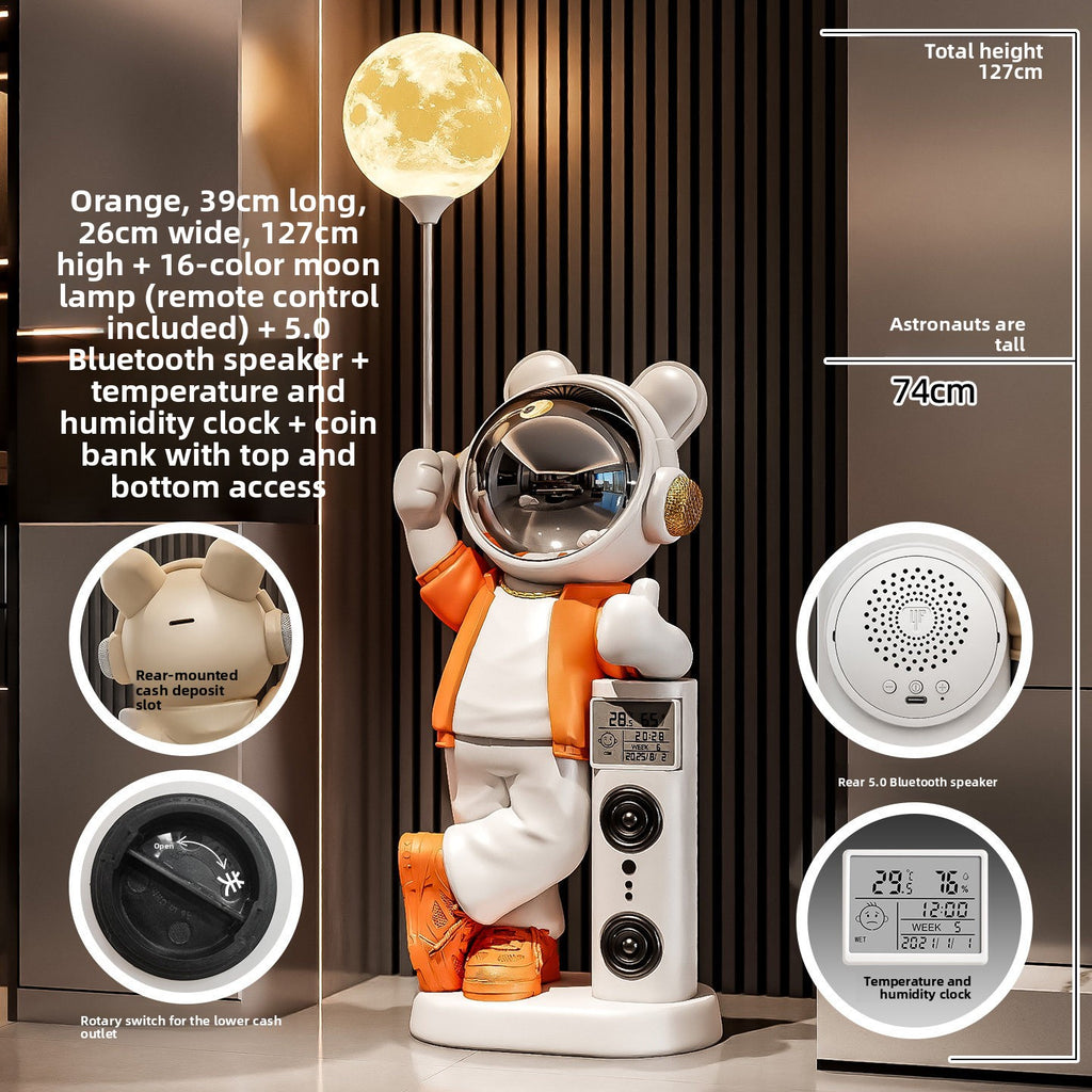 Astronaut spaceman figurine speaker